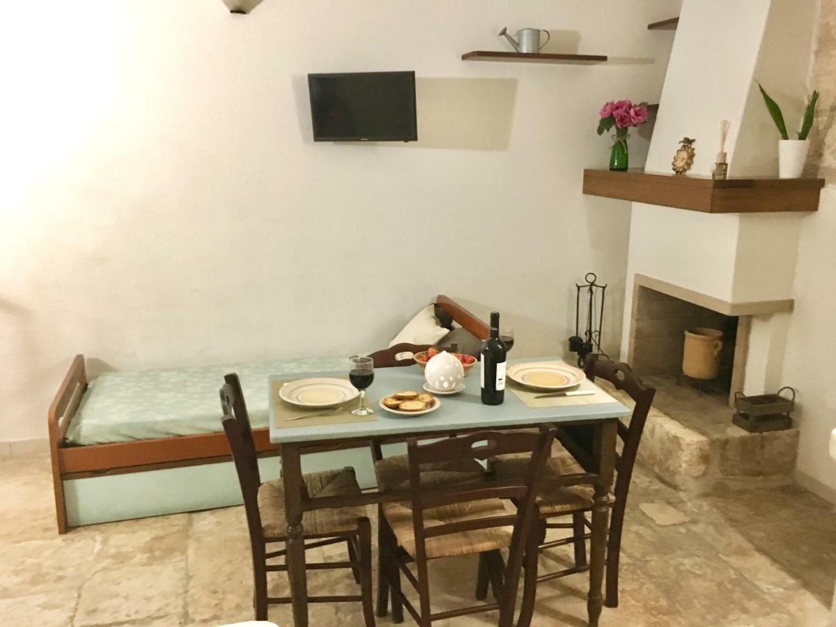 Casa Villani Guest House オストゥーニ エクステリア 写真